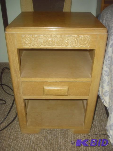 Queen Size Oak headboard with open shelf comp...