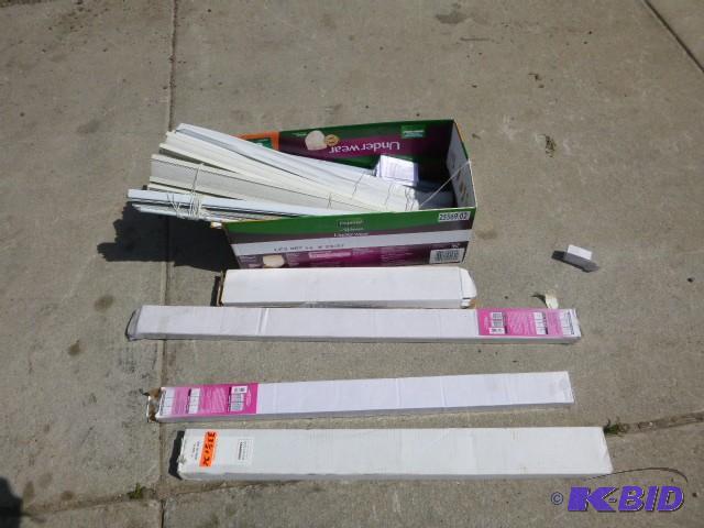 lot 104 image: Lot of Miscellaneous Blinds...