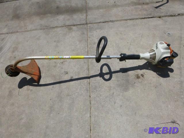 lot 146 image: Stihl FS46 Weed Trimmer Tested and works...
