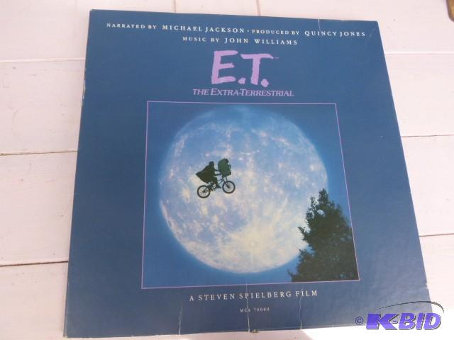 lot 181 image: ET Album Narrated by Michael Jackson...
