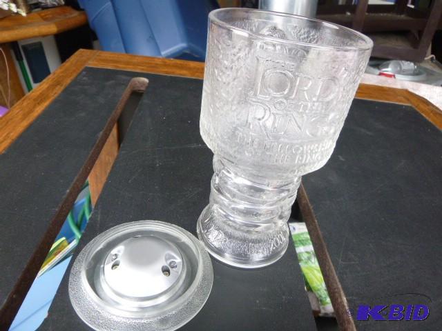 lot 209 image: Lord of the Rings Glass Goblet Strider...
