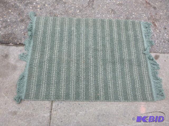 lot 210 image: Entry Rug 31" X 42"...