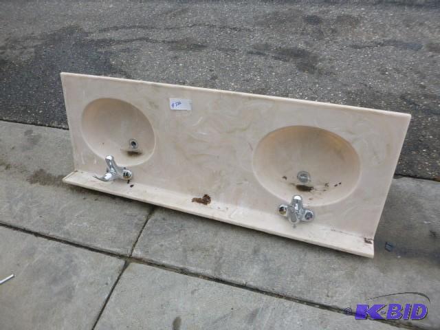 lot 226 image: Double Vanity Sink With back splash and fauce...