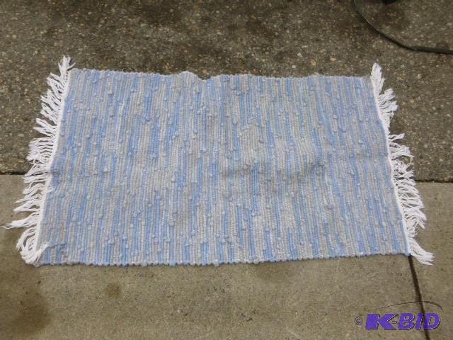 lot 229 image: Entry Rug 24" X 42"...