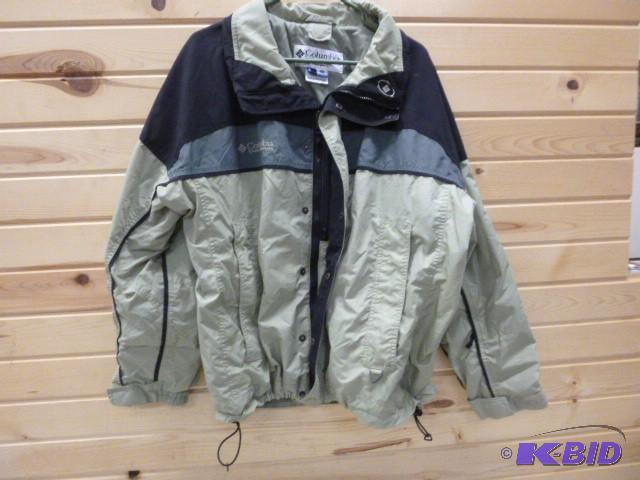 lot 277 image: Columbia Bugaboo Jacket Size Mens Medium...