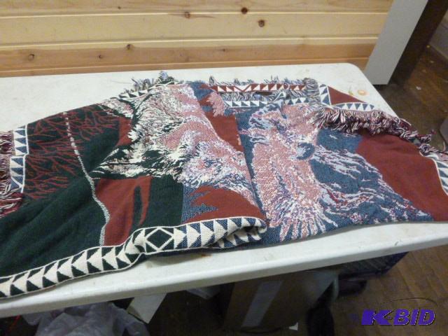 lot 279 image: Throw Blanket ...