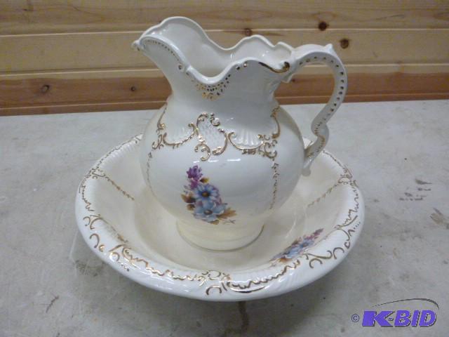 lot 33 image: Ewer with Wash Bowl...