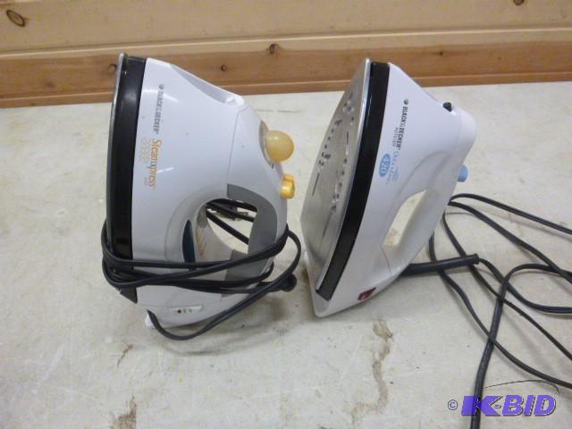 lot 48 image: 2 Black & Decker Irons...
