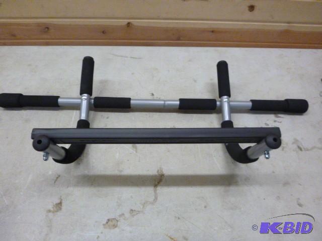 lot 53 image: Iron Gym Pull-Up Bar...