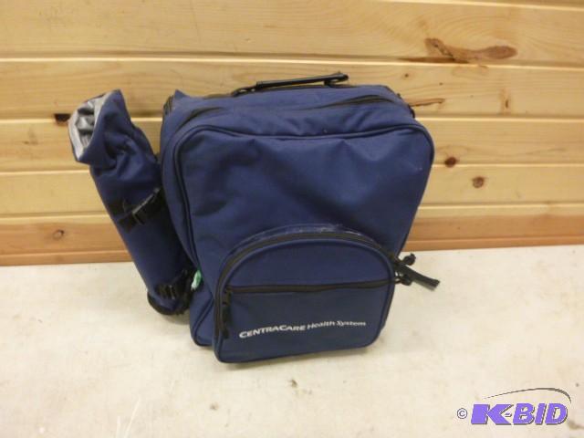 lot 73 image: Travel Bag Could use for picnic lunches....