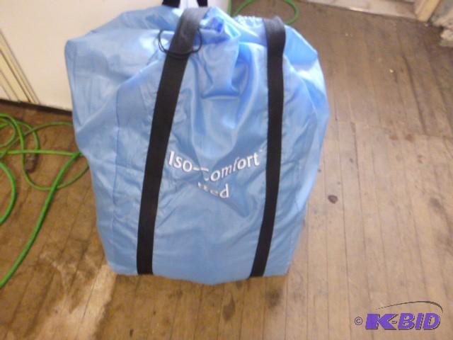 lot 74 image: Iso-Comfort Air Bed With built-in pump, queen...