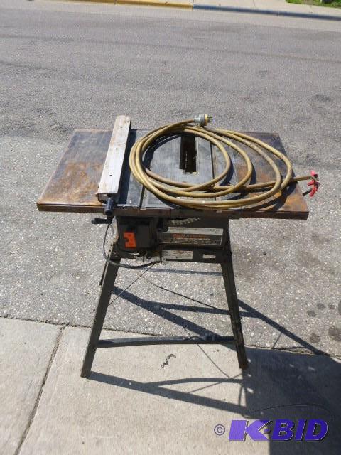 lot 97 image: Black & Decker Small Table Saw Tested and...