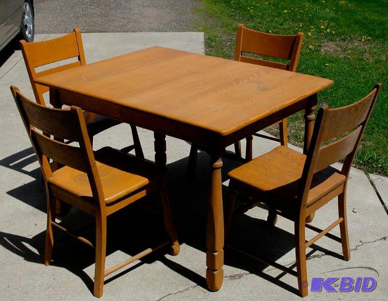Oak Table