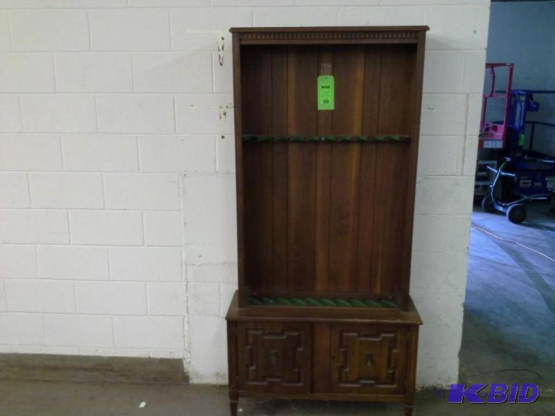 Gun cabinet