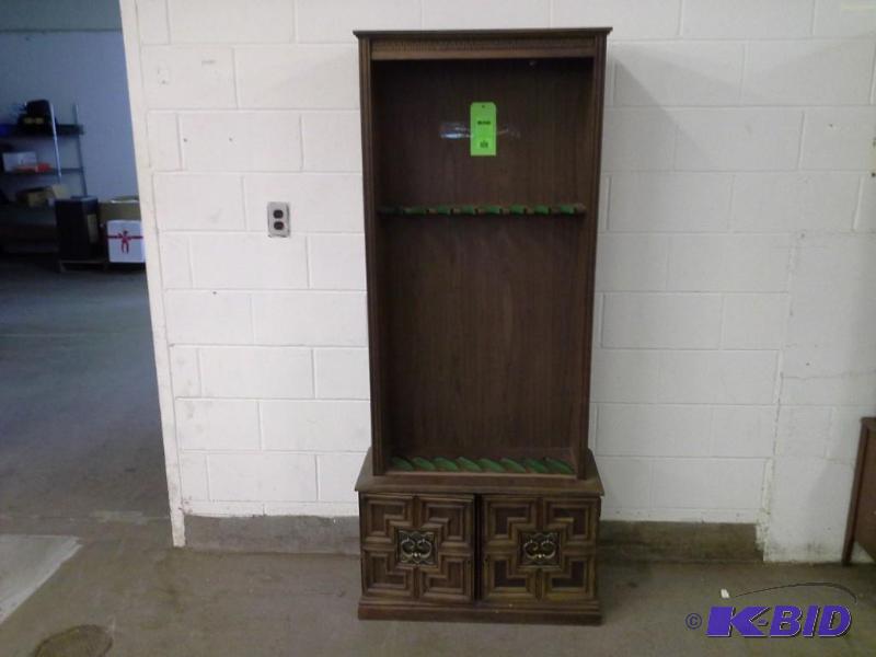 Gun cabinet