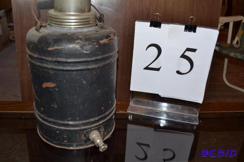 lot 25 image: sporting goods