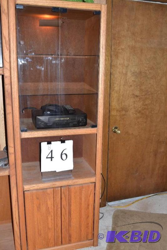 lot 46 image: Entertainment center