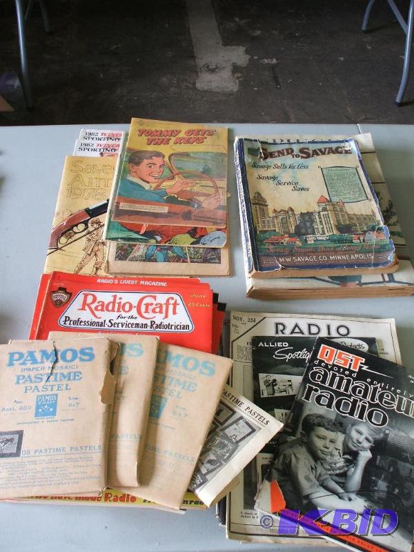 lot 49 image: Magazines