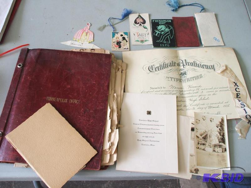lot 56 image: Excelsior Memorabilia