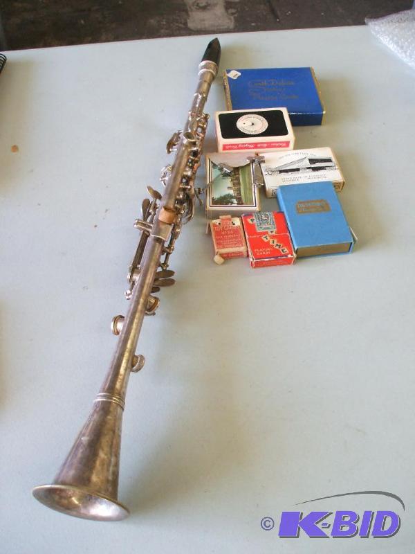 lot 69 image: Clarinet