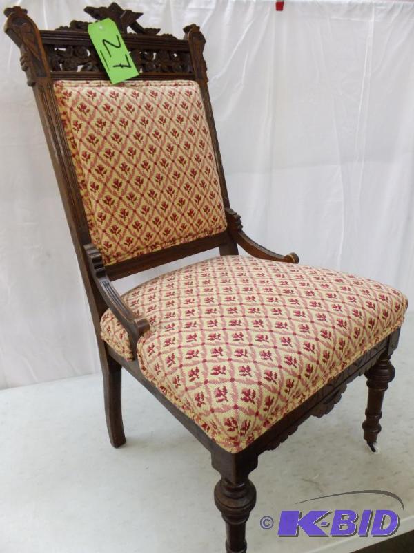 Cushioned Chair