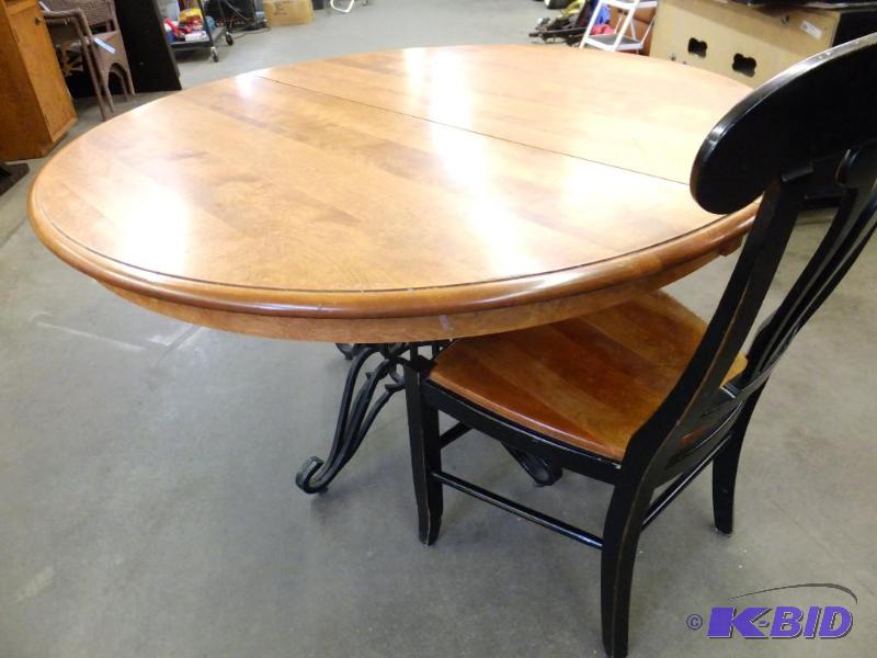Dining Room Table &  8 Chairs