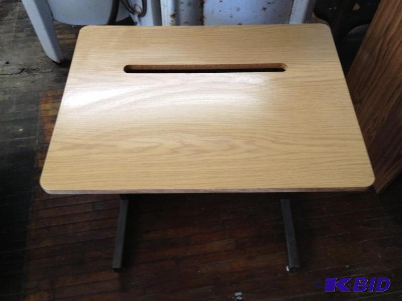 lot 14 image: Desk  Printer Desk