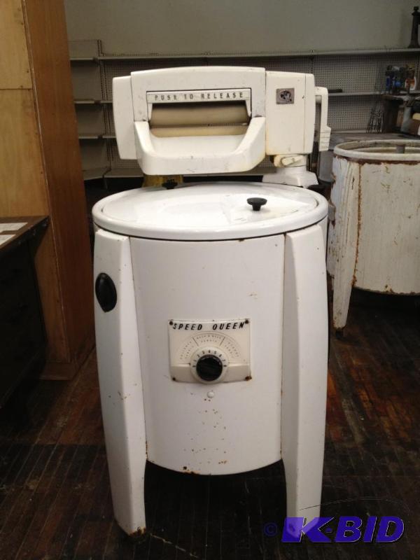 antique speed queen washing machine