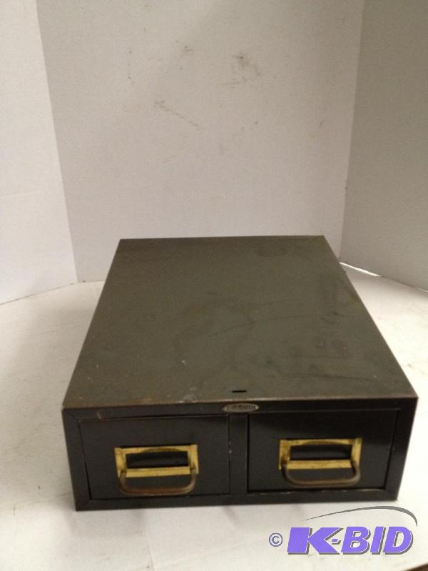 lot 54 image: Double Shop Drawer