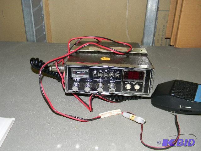 lot 106 image: Midland International CB radio untested - mod...
