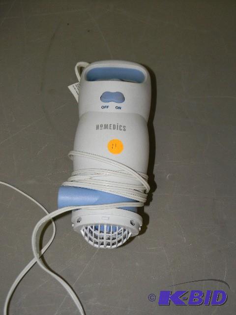 lot 11 image: Homedics bath jet (attaches to the side of th...