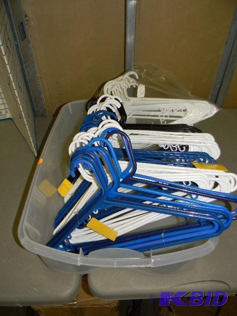 lot 123 image: Lot of hangers...