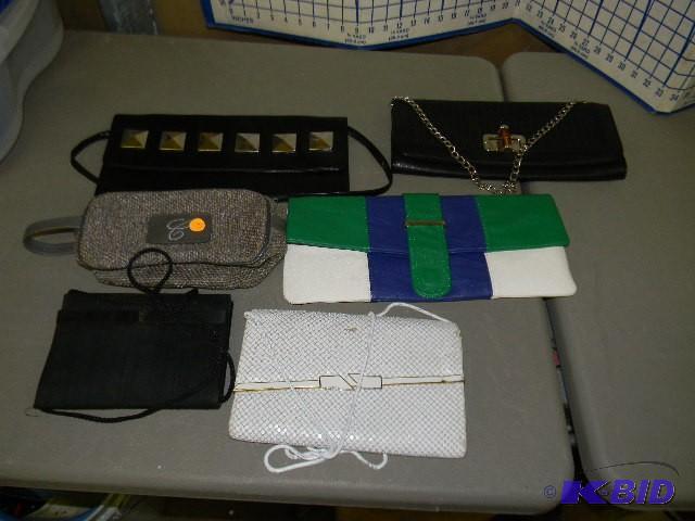 lot 125 image: Lot of 6 handbags - 2 are NEW...