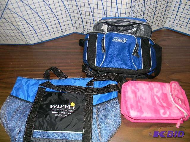lot 141 image: Lot of 3 cooler bags - one Coleman...