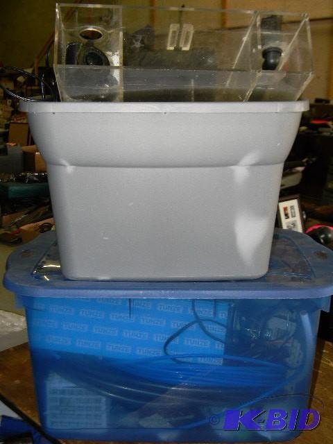 lot 157 image: Large lot of misc. aquarium equipment and pie...