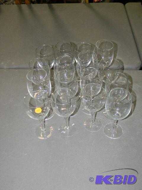 lot 164 image: Lot of 16 misc. wine glasses...