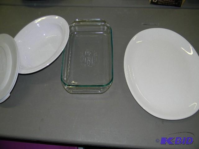 lot 198 image: Lot of 3 - one large platter, one Pyrex glass...
