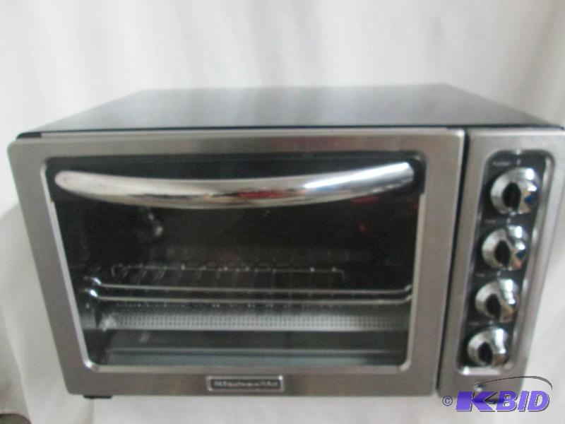 lot 33 image: KitchenAid 12 Countertop Oven