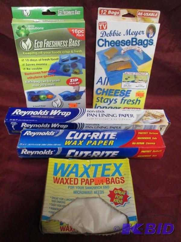 lot 166 image: Lot of miscellaneous kitchen bags and paper. ...