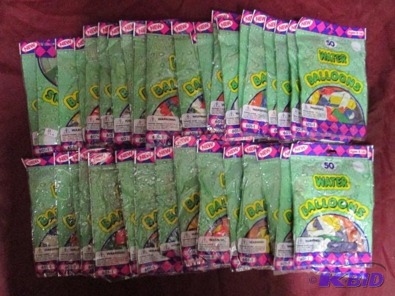 lot 182 image: 40 new packages of water balloons. 50 balloon...