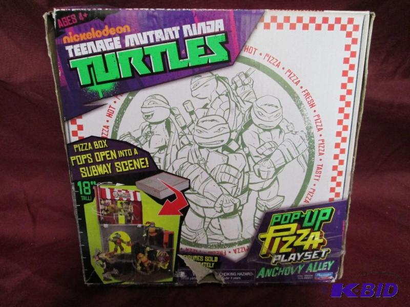 lot 200 image: Nickelodeon Teenage Mutant Ninja Turtles pop ...