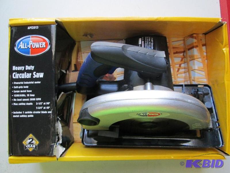 lot 29 image: All-Power heavy duty circular saw. 120V60hz ...