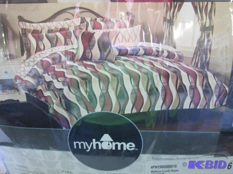 lot 3 image: NewCurvey style bedding set from Myhome. Gr...