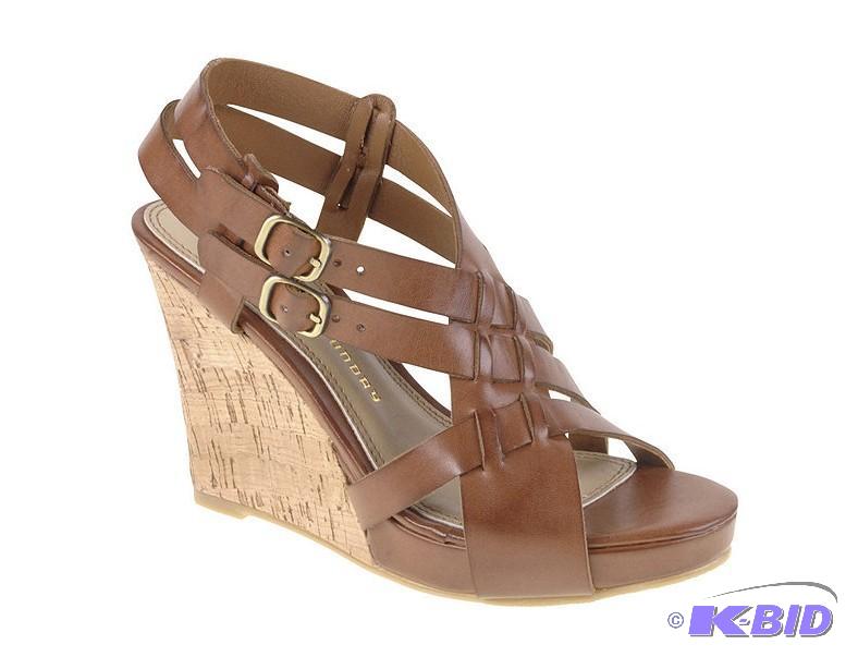 lot 12 image: Chinese Laundry Z-Double Up Sandals