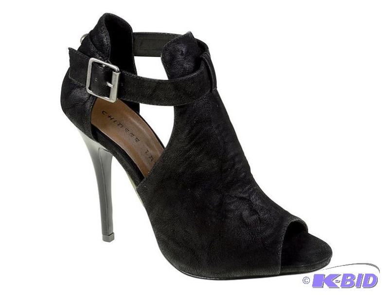 lot 13 image: Chinese Laundry Open Toe Shootie