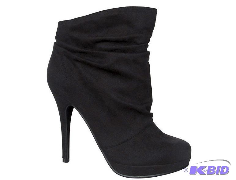 lot 37 image: Michael Antonio Madalyn Booties