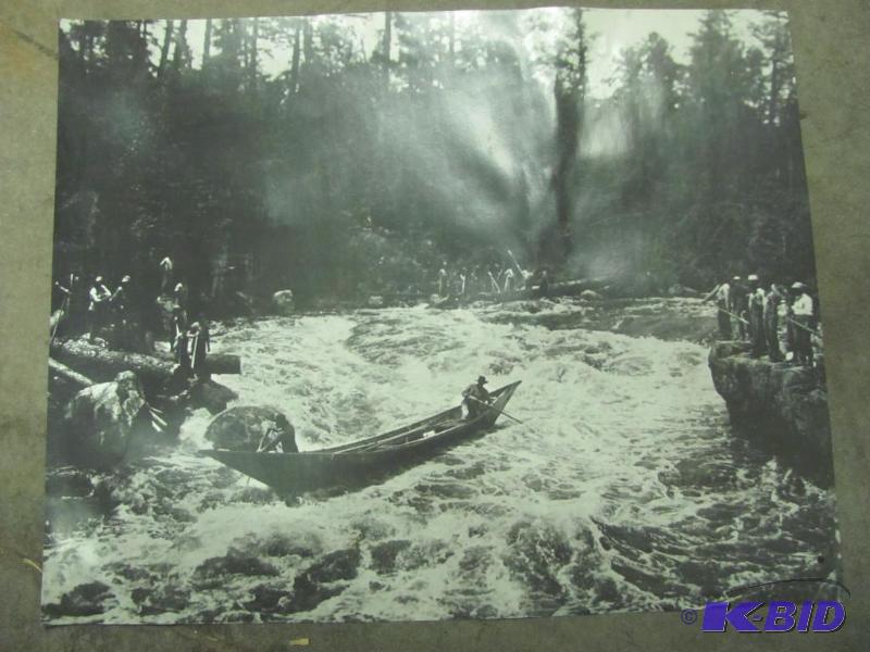 Not sure where this Vintage Photo was taken o...