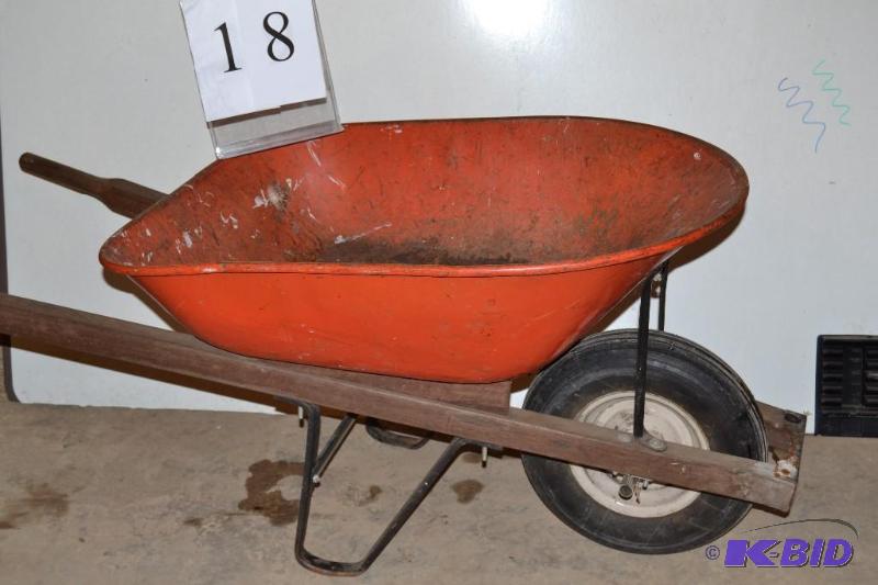 lot 18 image: Wheelbarrow