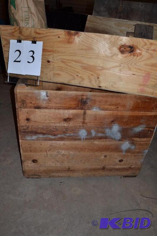 lot 23 image: wooden boxes