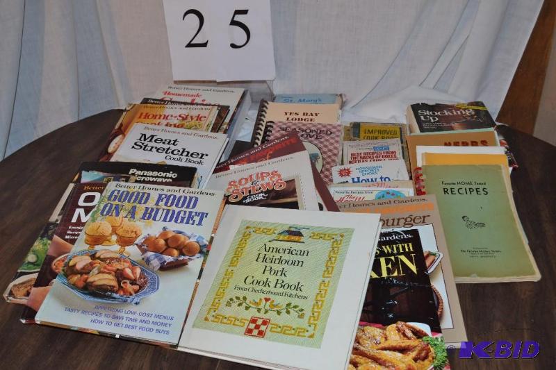 lot 25 image: cookbooks